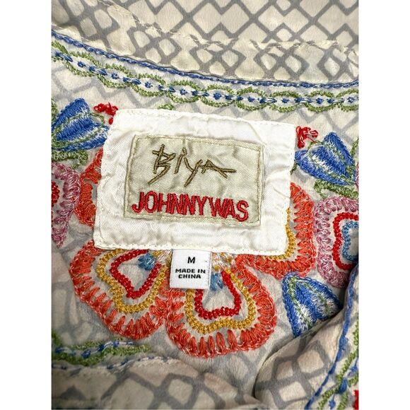 Johnny Was Biya Katie Blouse Women’s Medium 100% Silk Floral Embroidered Top - Picture 8 of 9